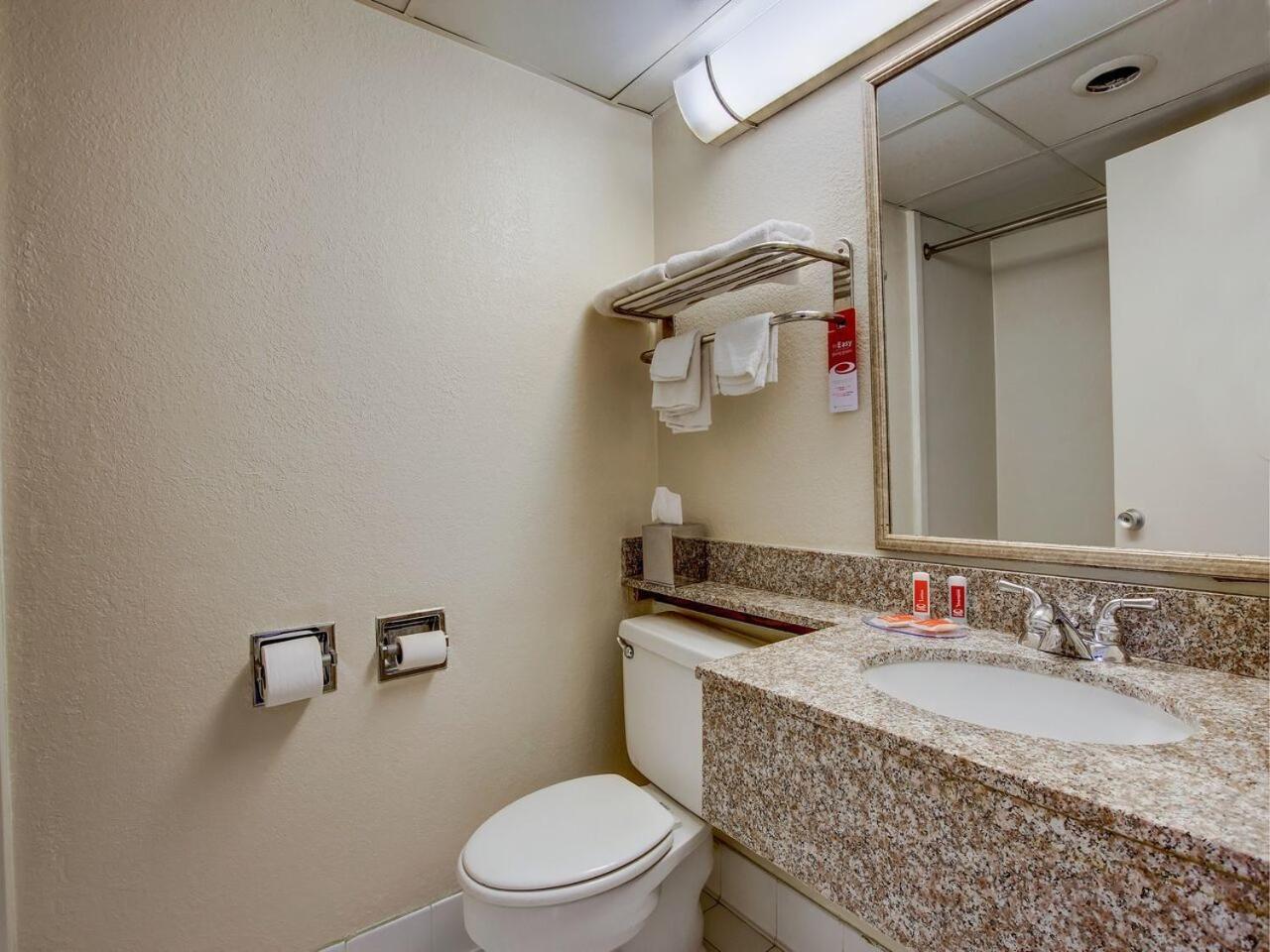 Red Carpet Inn Whippany