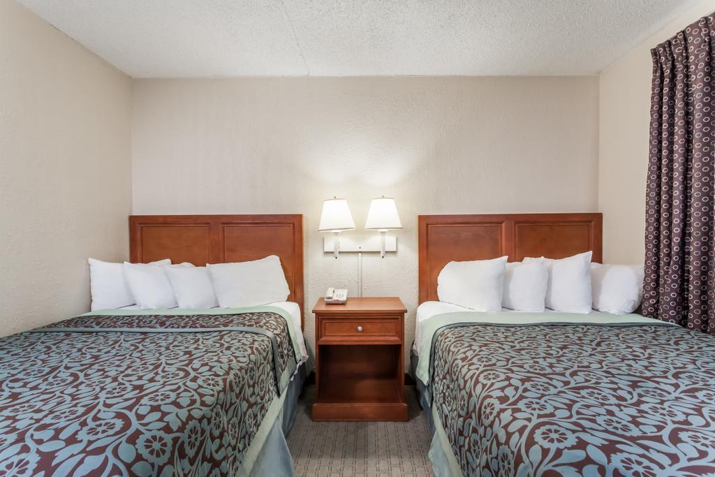 Sands Motel