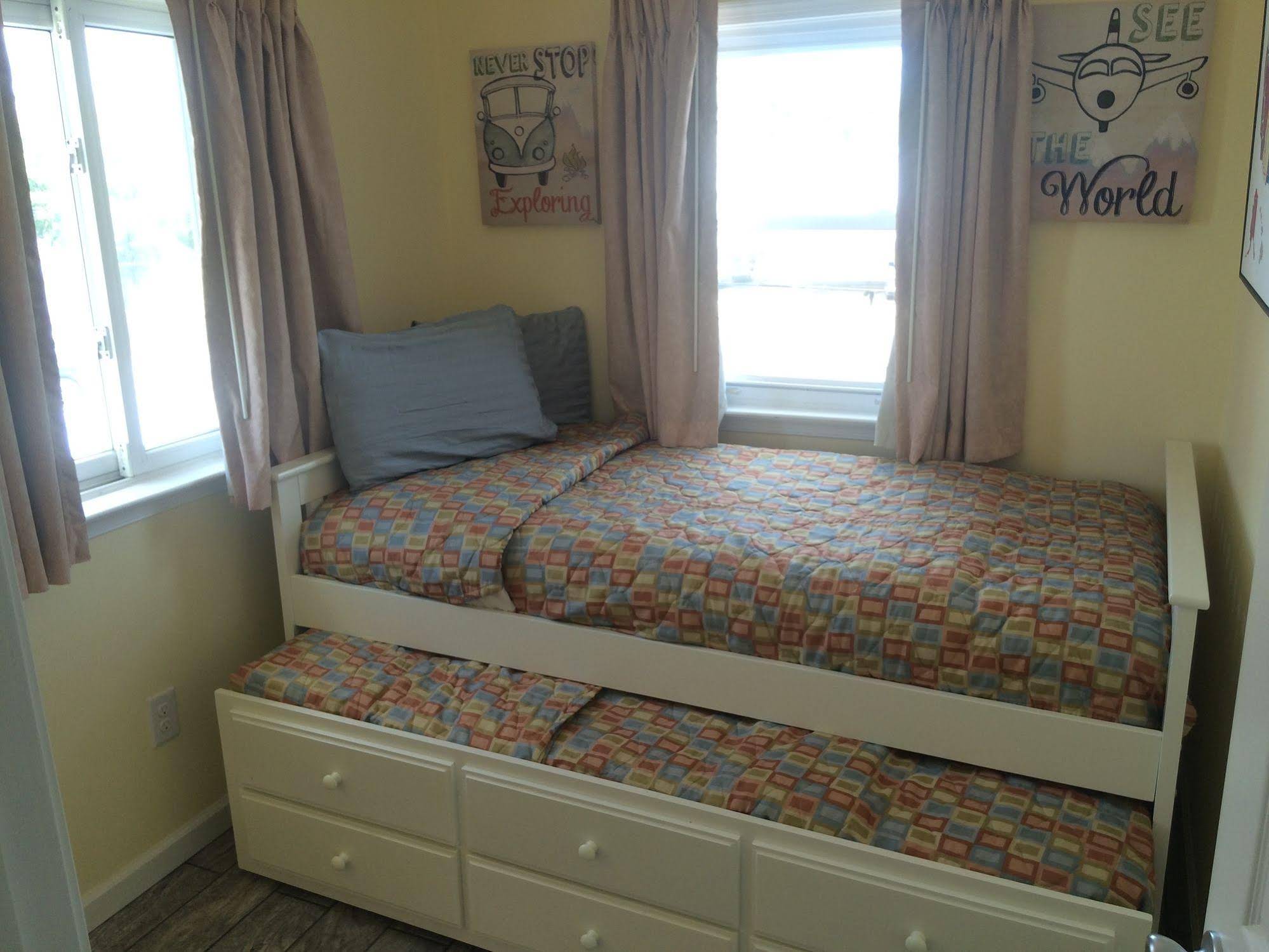 Daytona Inn And Suites