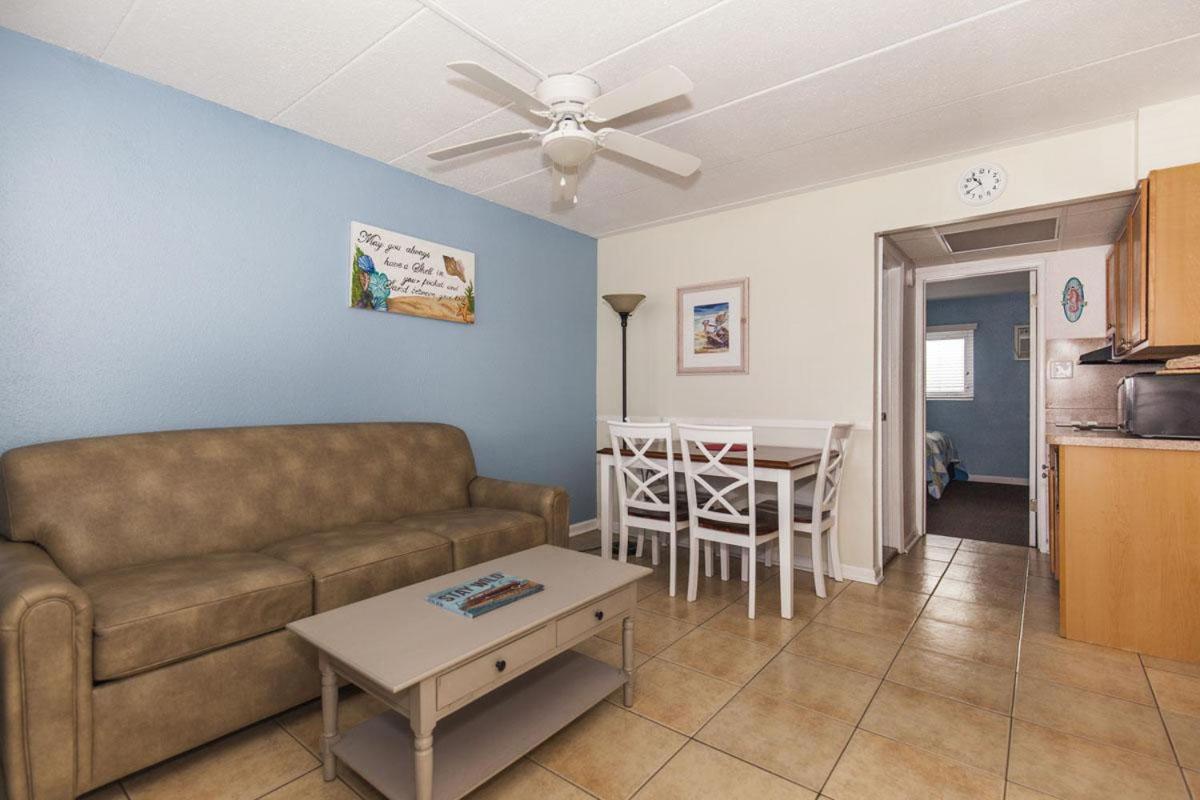 Esplanade Suites, a Sundance Vacations Resort