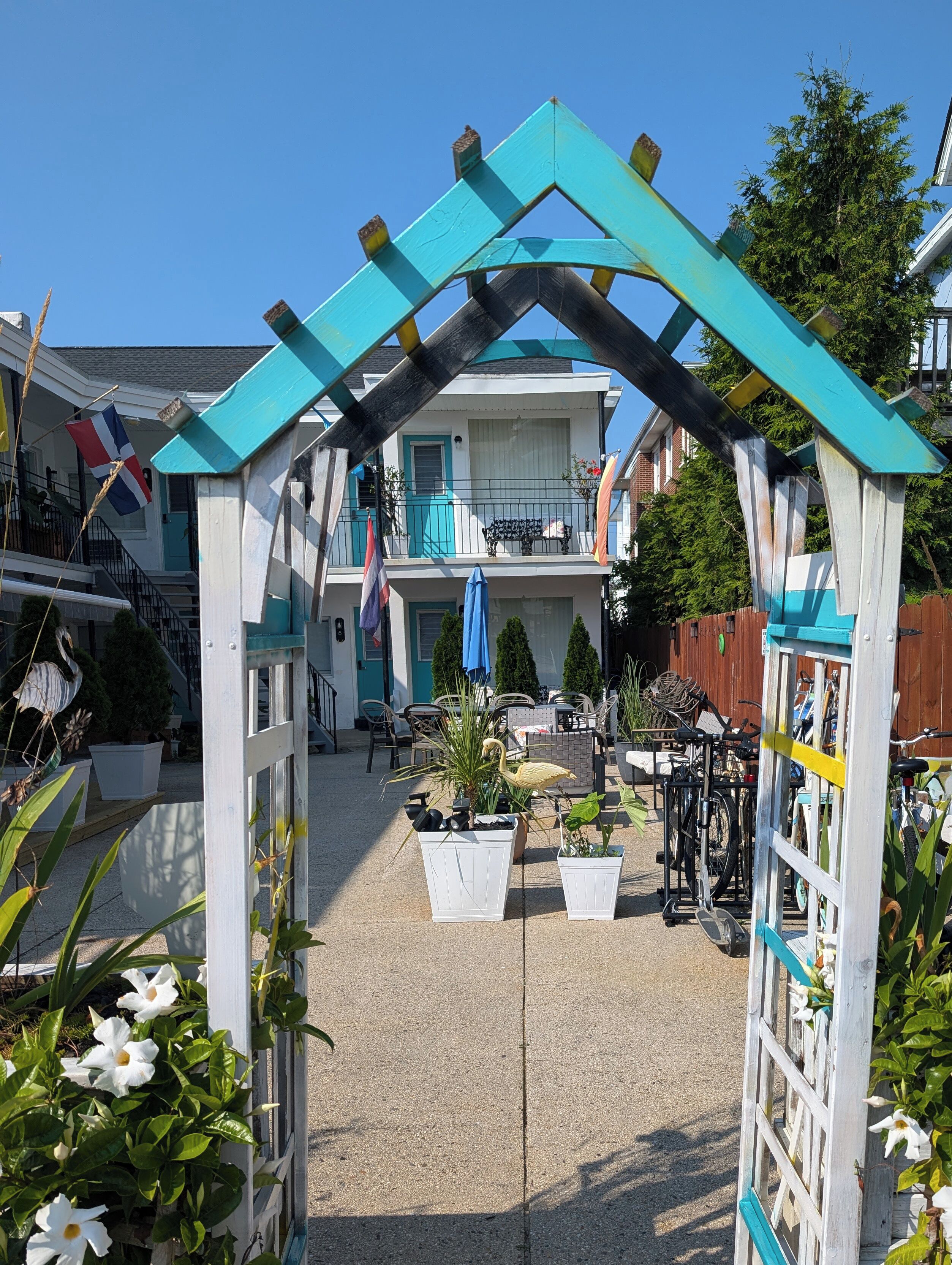 Hotel On Magnolia East