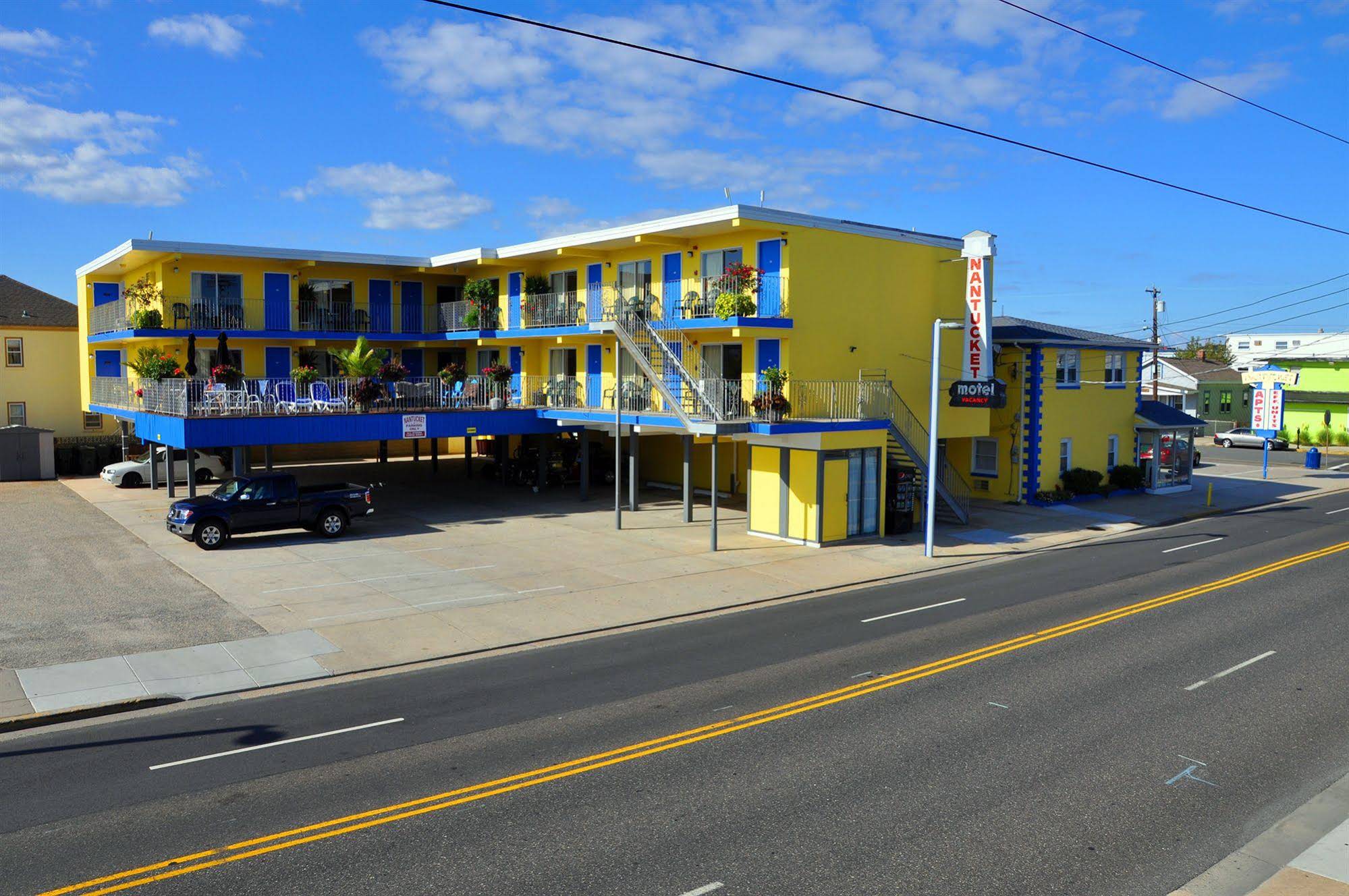 Nantucket Inn & Suites