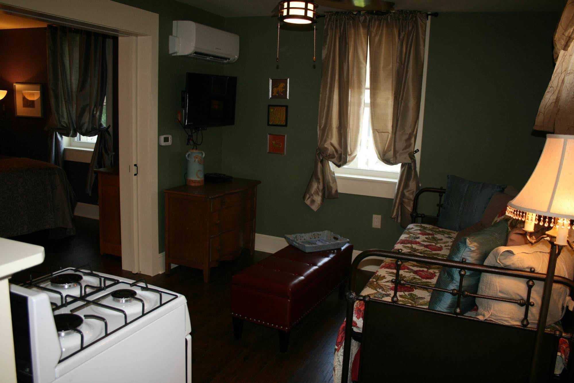 The Sea Gypsy Bed And Breakfast