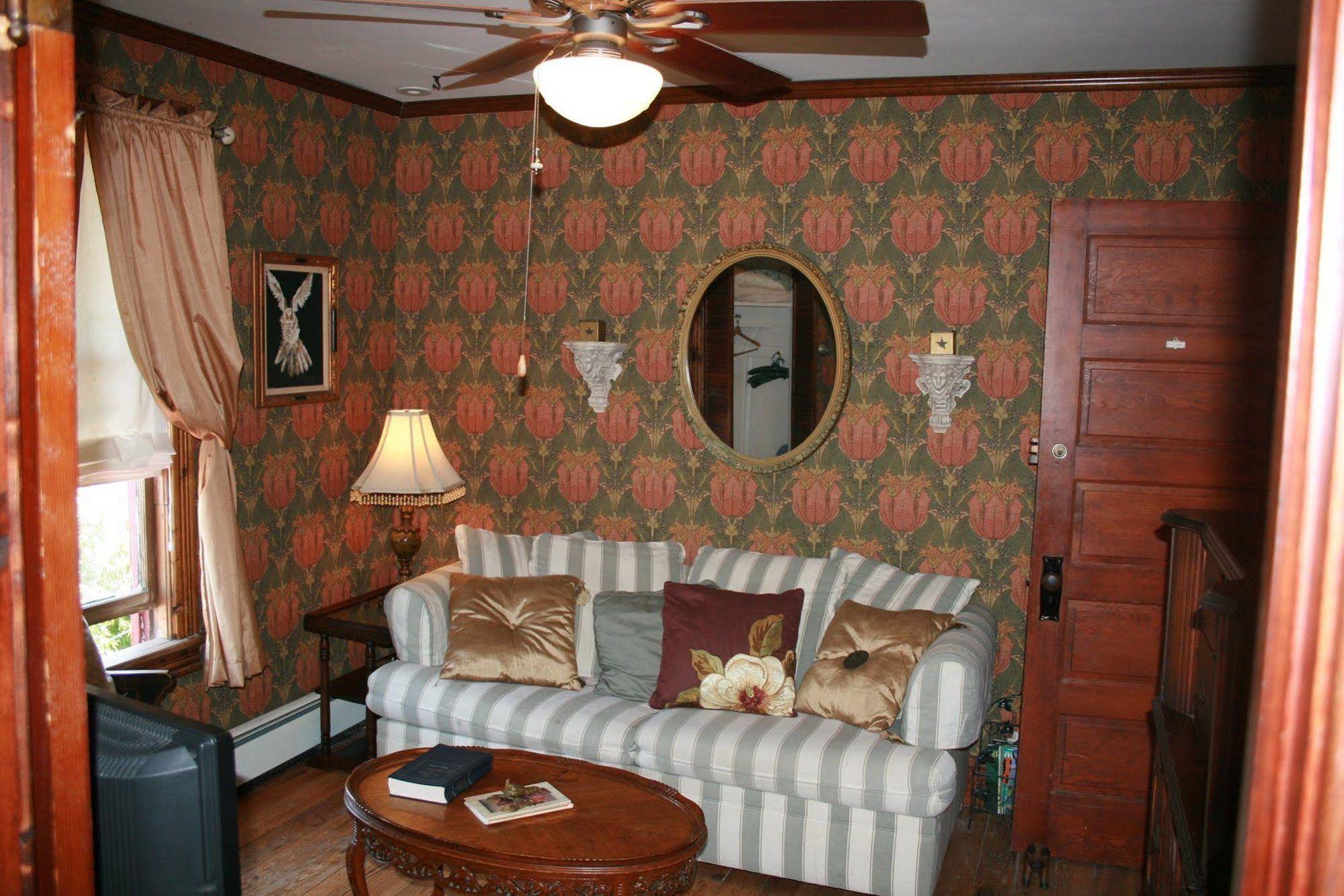 The Sea Gypsy Bed And Breakfast