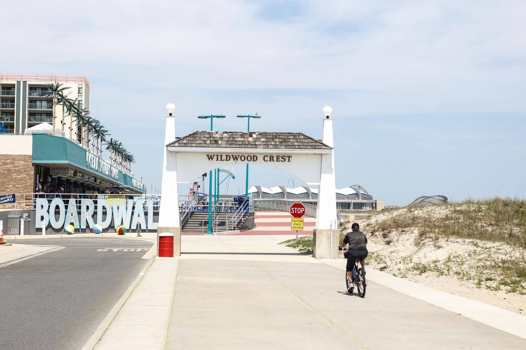 Adventurer Oceanfront Inn