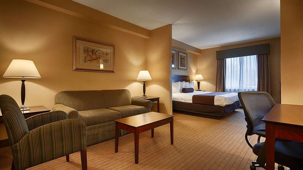 Holiday Inn Express & Suites Williamstown - Glassboro