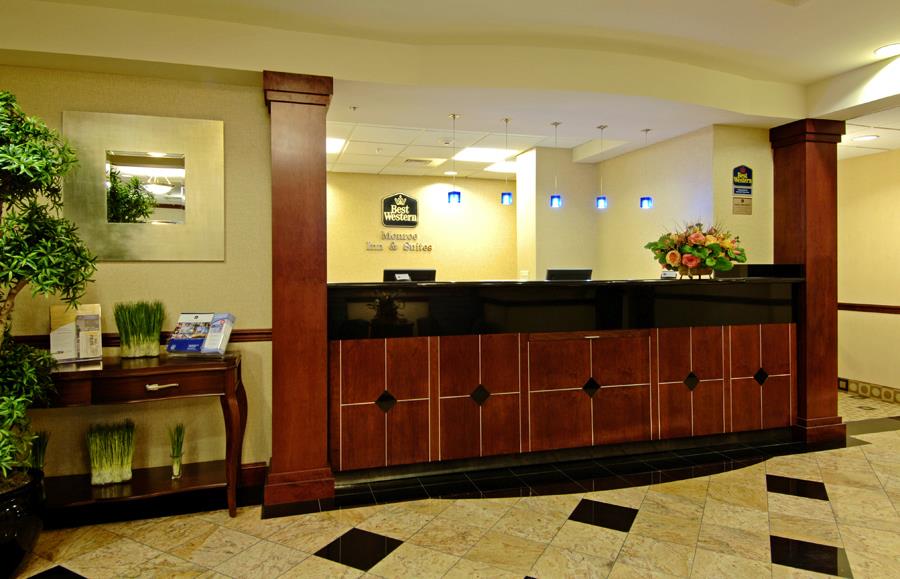 Holiday Inn Express & Suites Williamstown - Glassboro