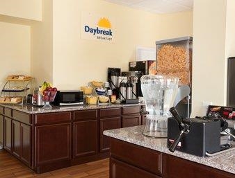 Days Inn by Wyndham Wrightstown