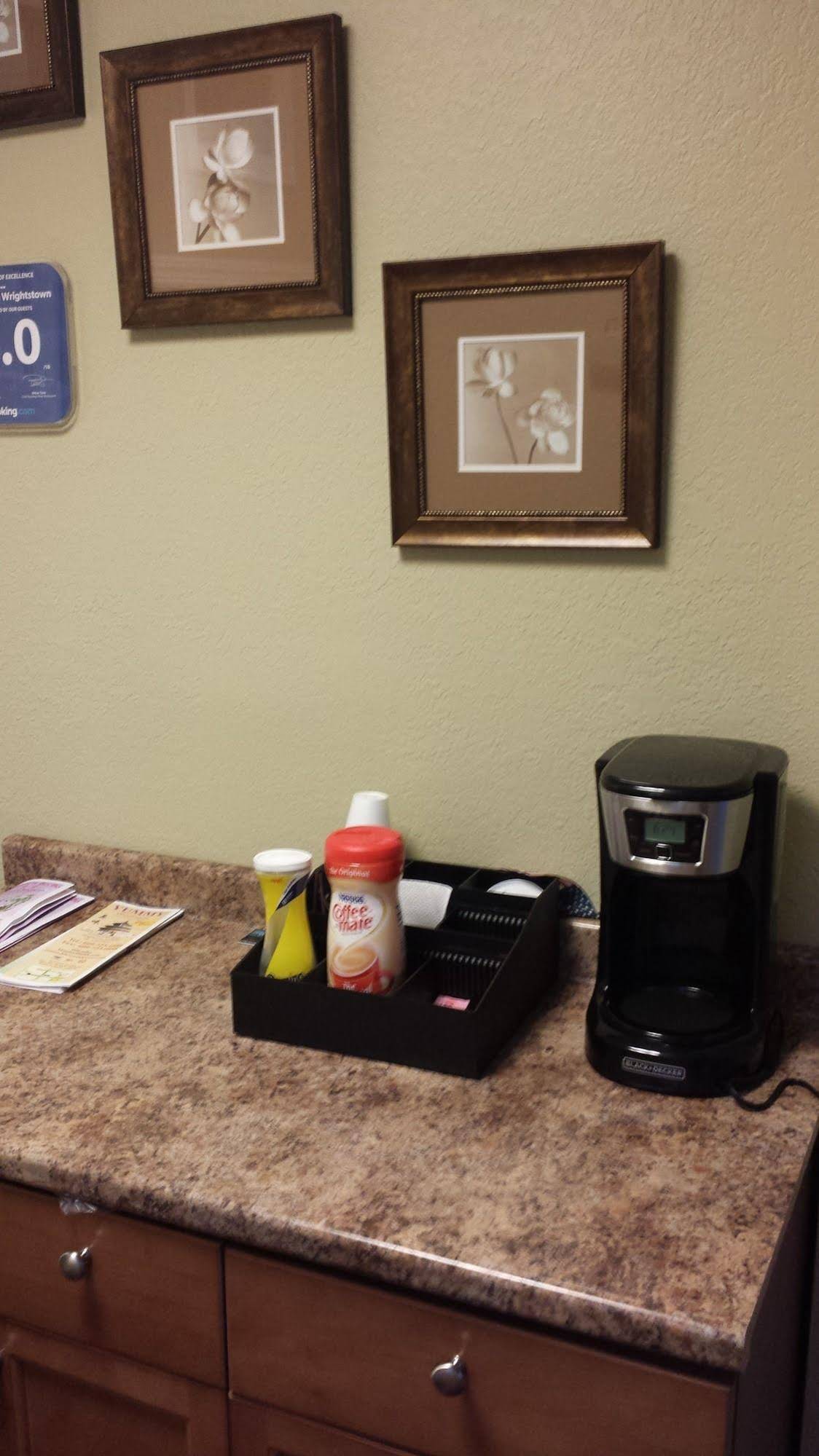 Lodge Inn Wrightstown