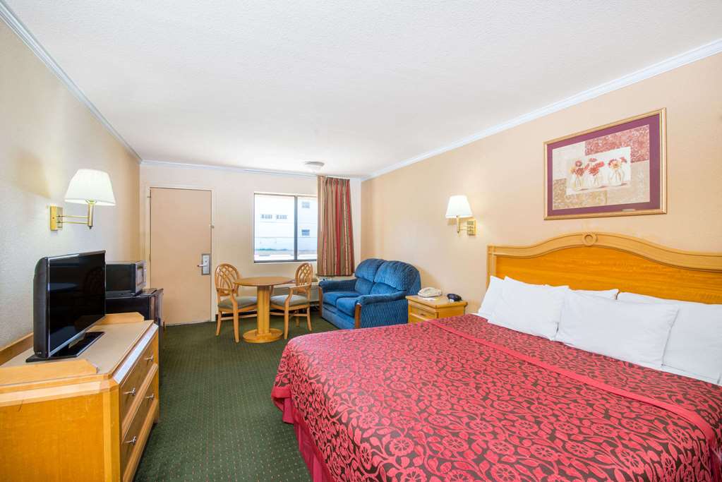 Days Inn by Wyndham Alamogordo