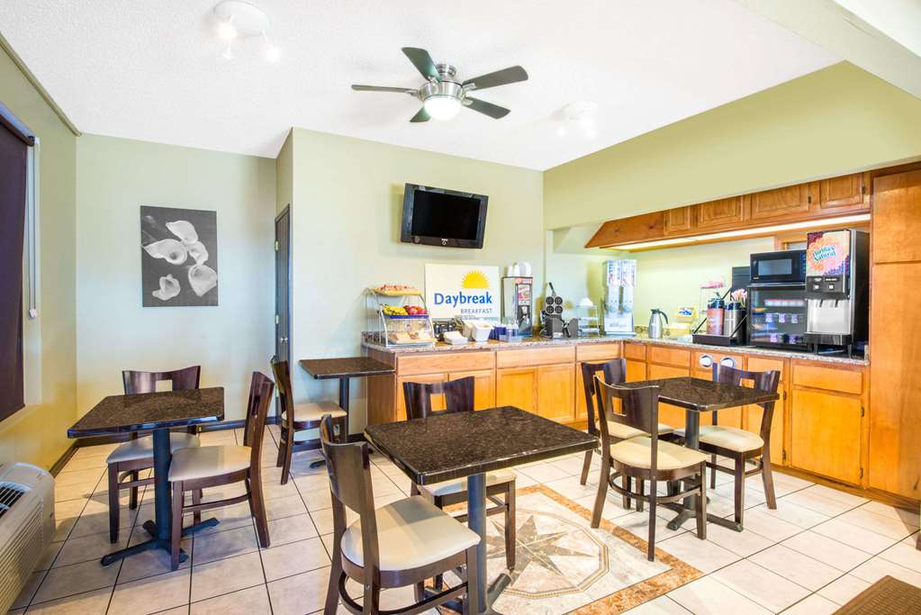 Days Inn by Wyndham Alamogordo