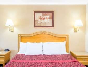 Days Inn by Wyndham Alamogordo