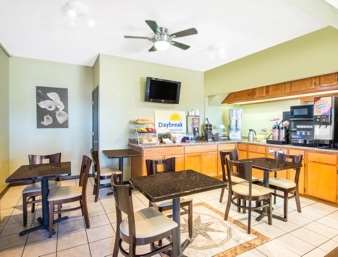 Days Inn by Wyndham Alamogordo