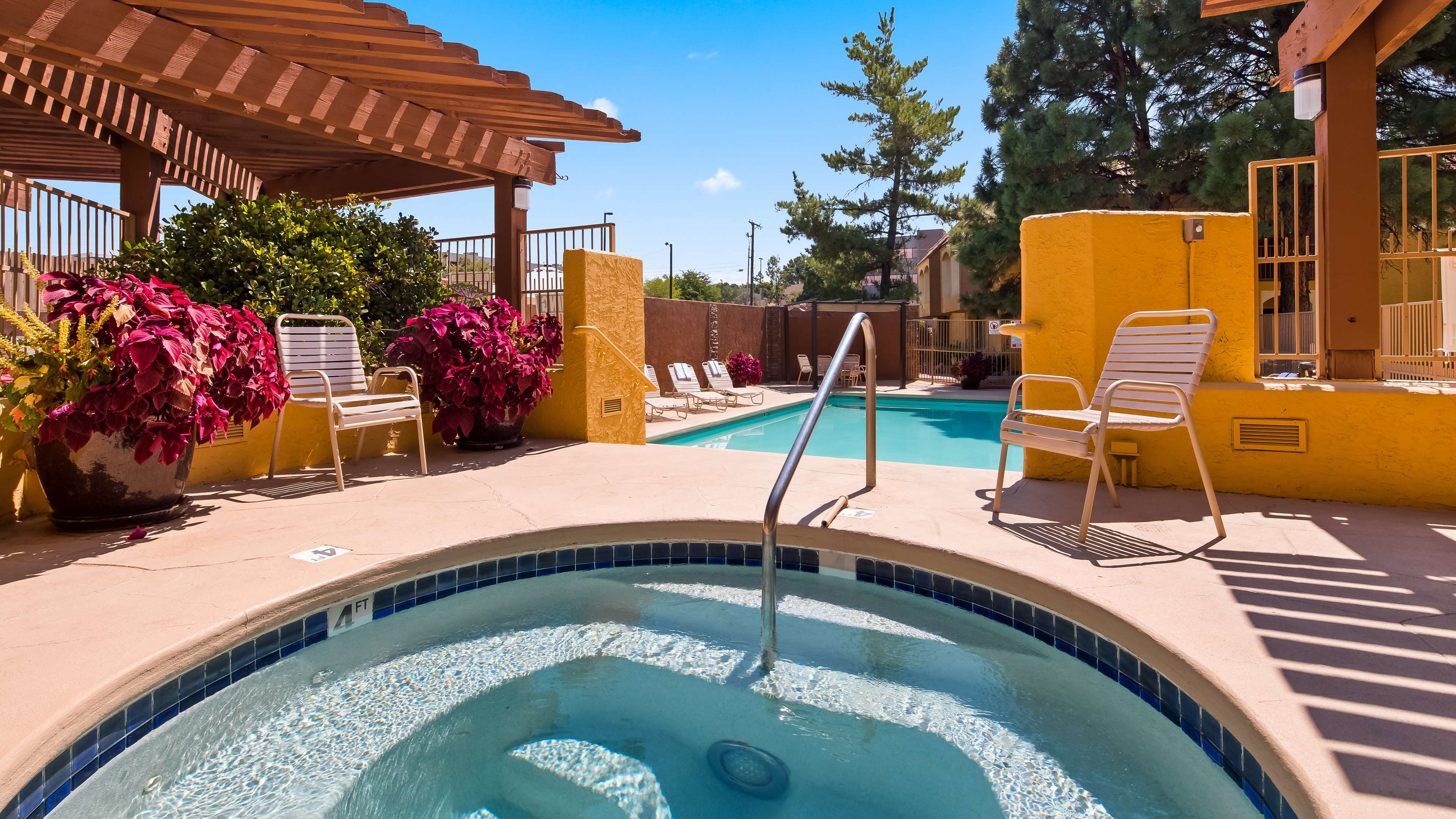 Best Western Airport Albuquerque InnSuites Hotel & Suites