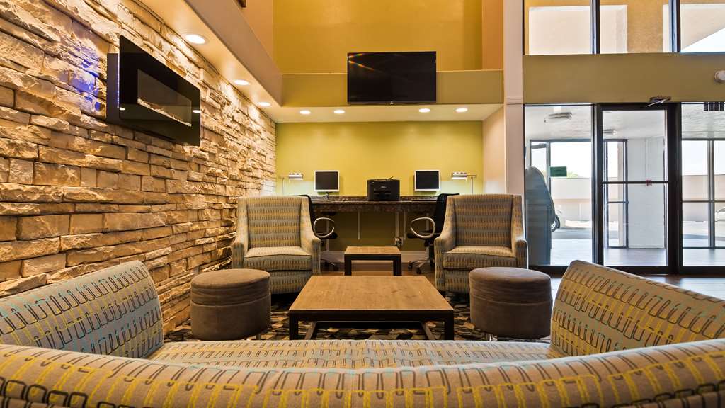 Best Western Airport Albuquerque InnSuites Hotel & Suites