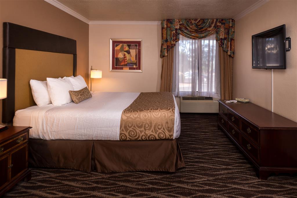 Best Western Airport Albuquerque InnSuites Hotel & Suites
