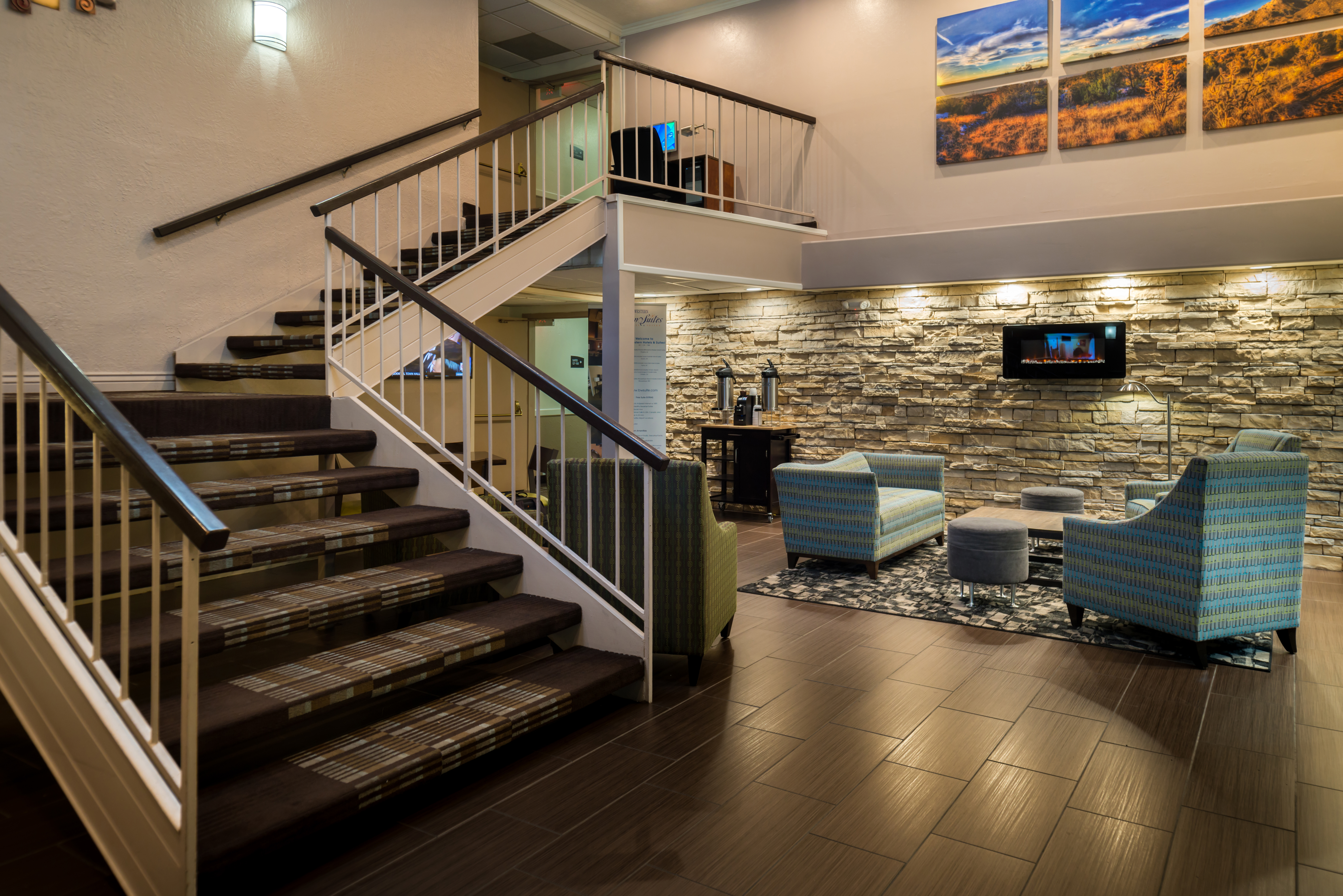 Best Western Airport Albuquerque InnSuites Hotel & Suites