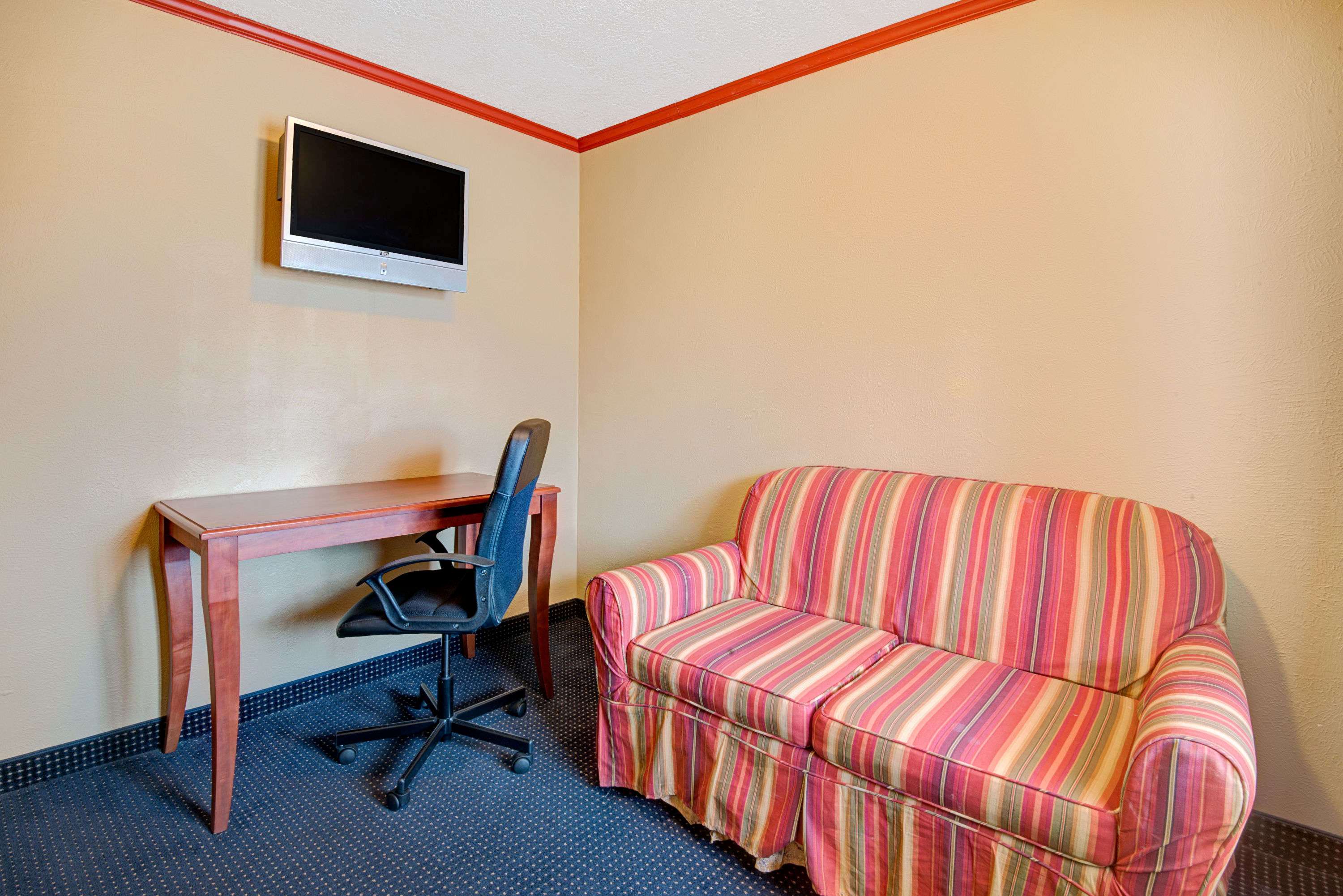 Days Inn by Wyndham Albuquerque Downtown