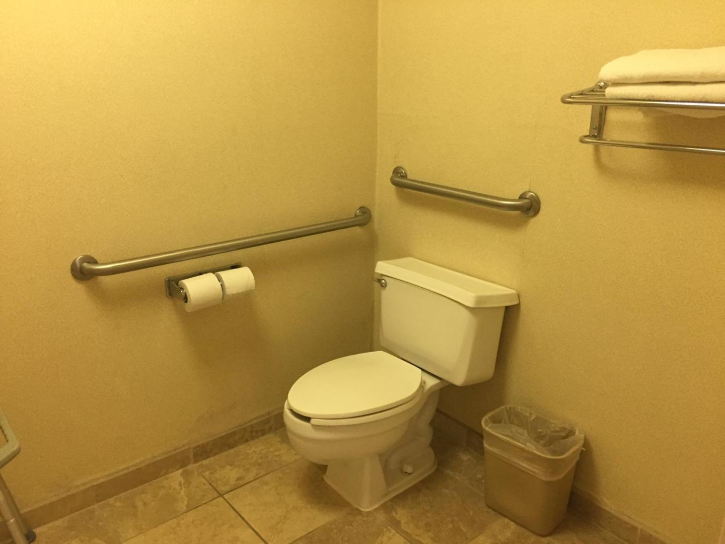 Days Inn & Suites by Wyndham Albuquerque North