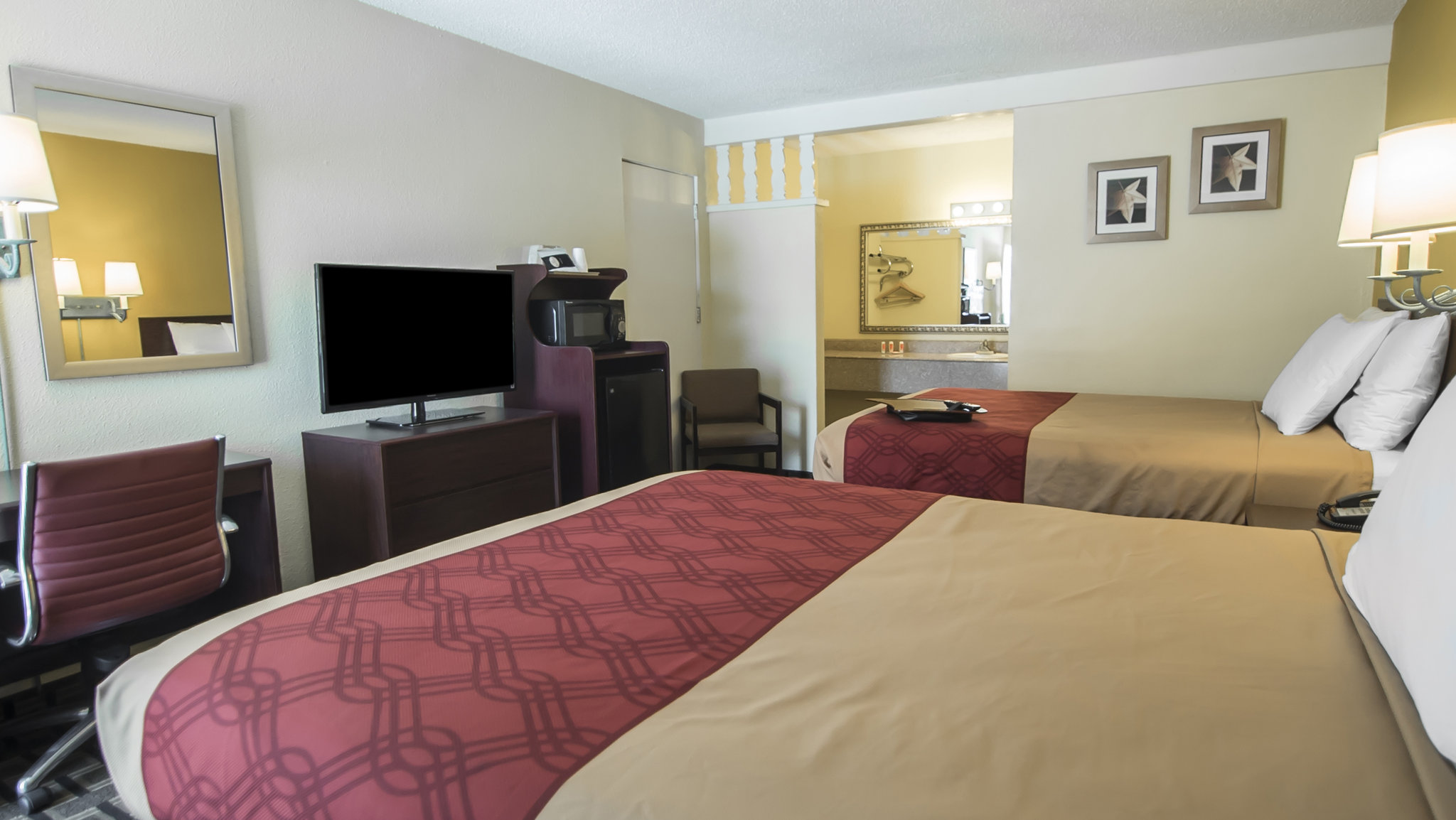 Super 8 by Wyndham Albuquerque Downtown