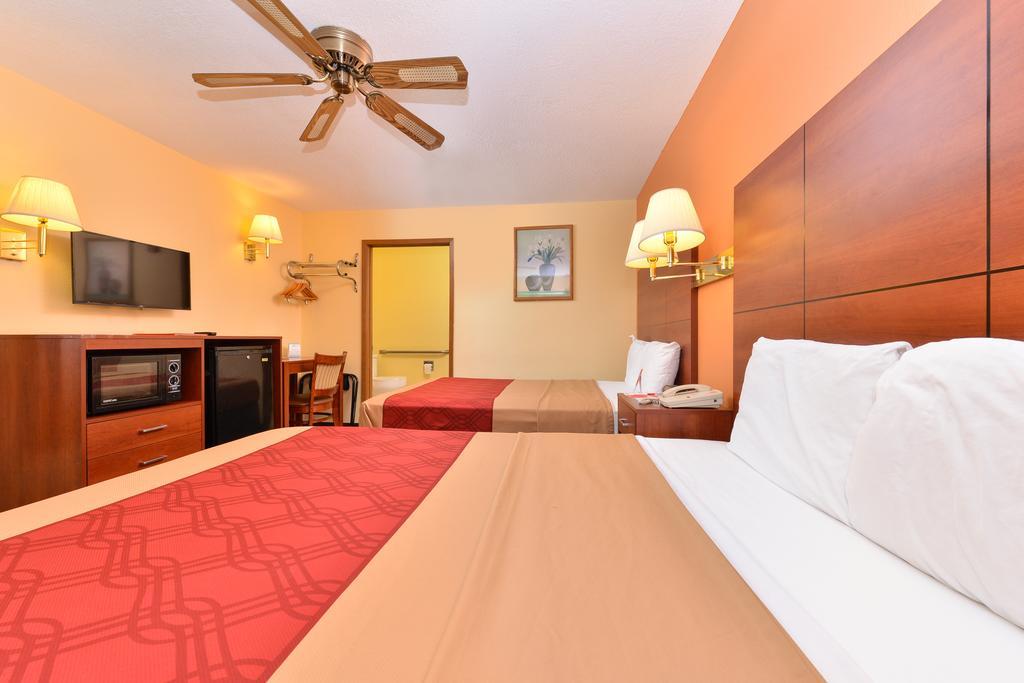 Econo Lodge Midtown