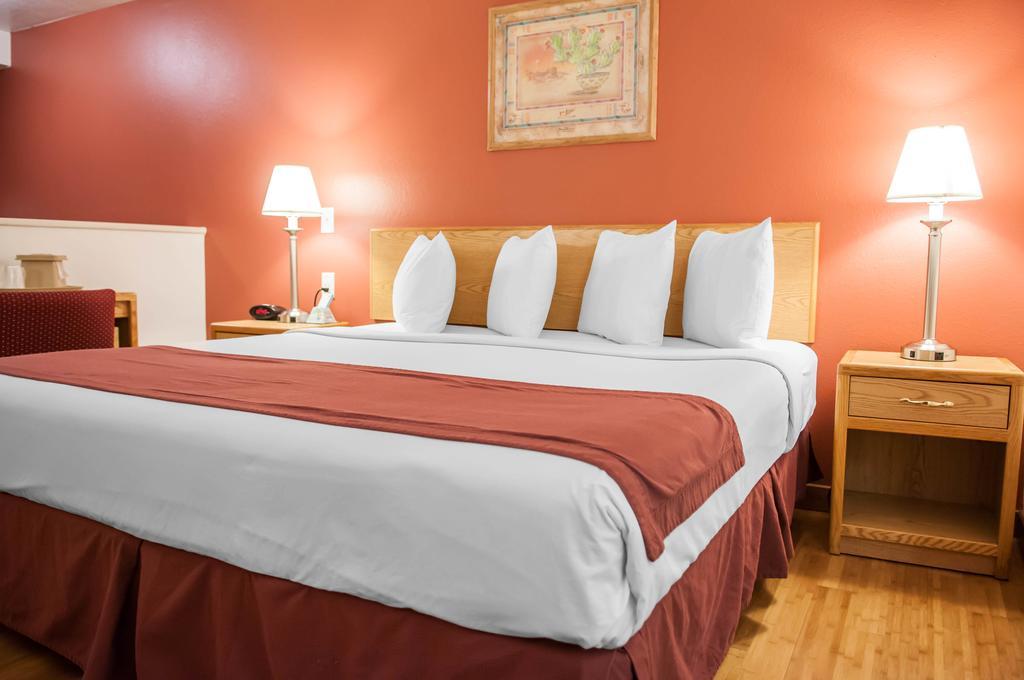 Econo Lodge Old Town