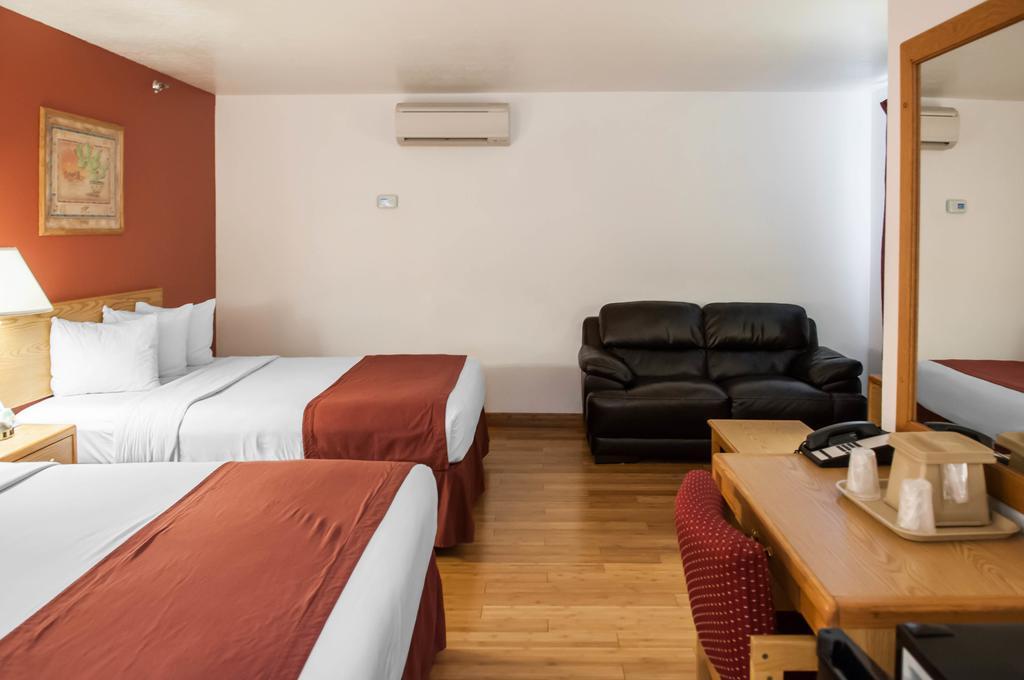 Econo Lodge Old Town