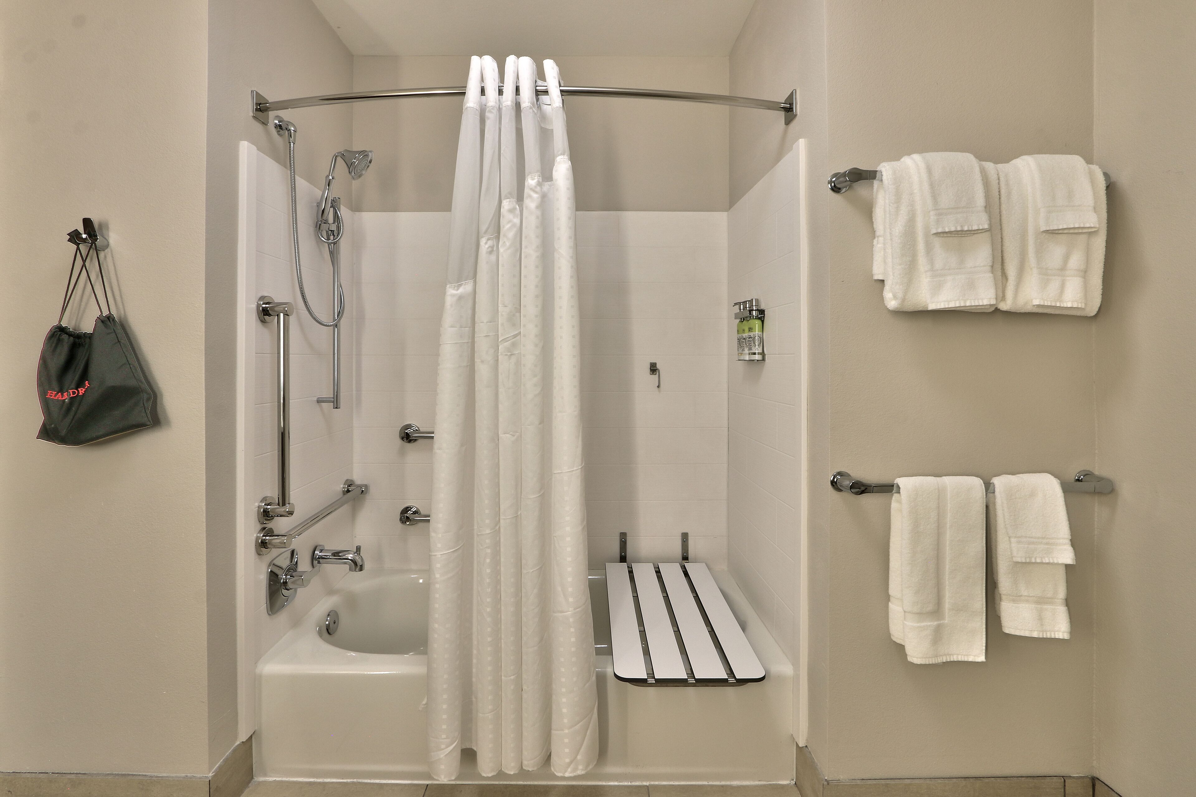 Holiday Inn Express & Suites Albuquerque East