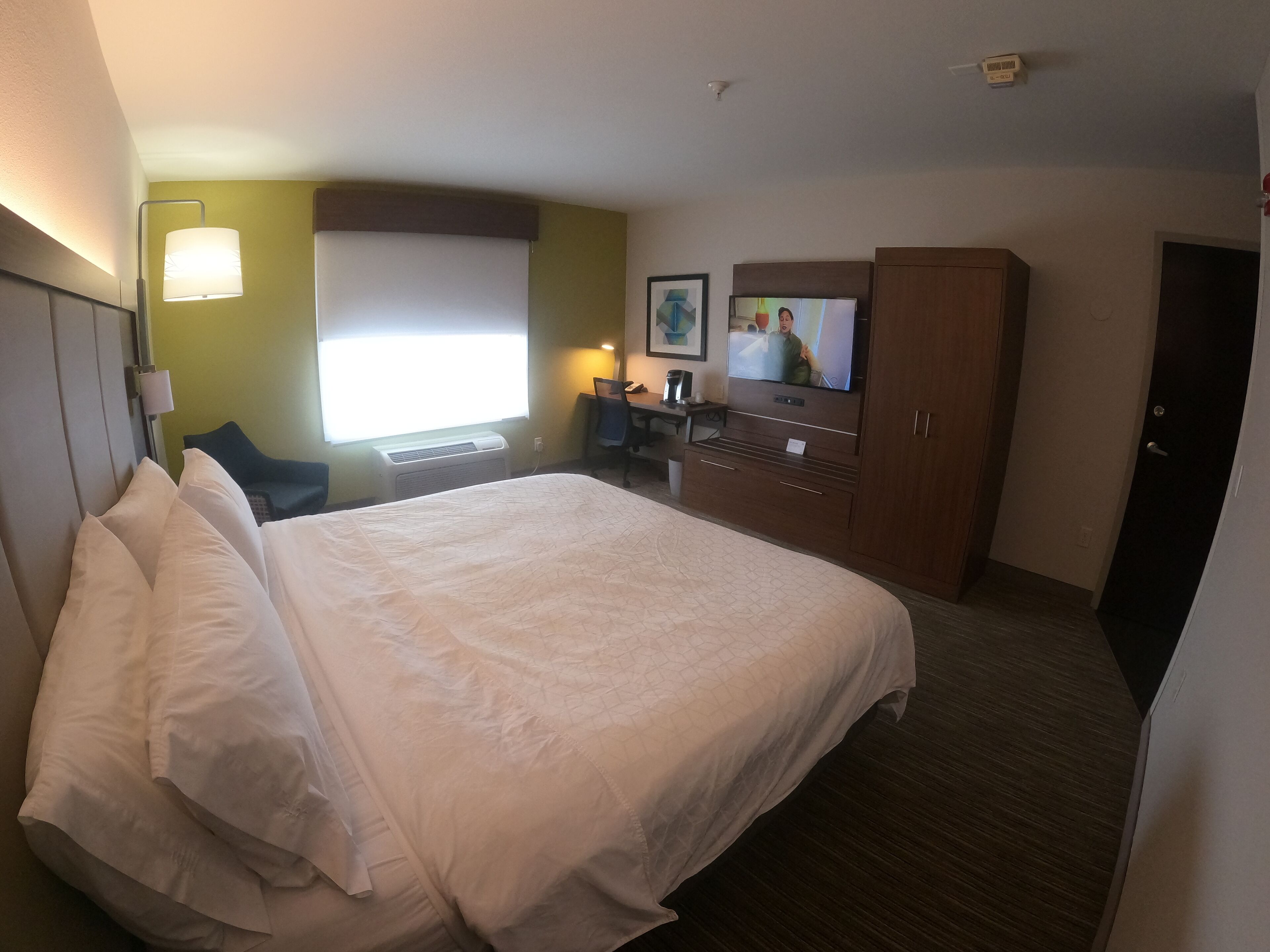 Holiday Inn Express & Suites Albuquerque Historic Old Town