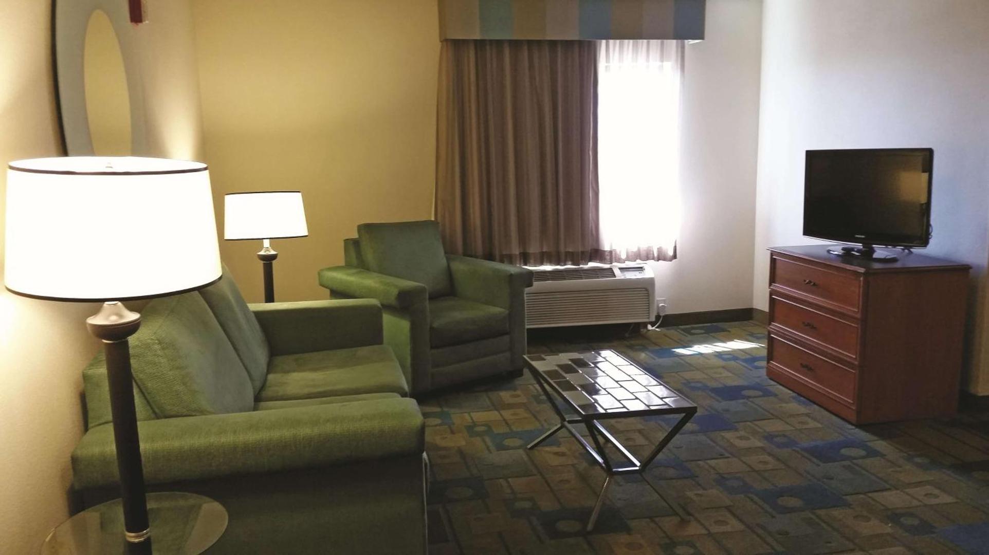 La Quinta Inn by Wyndham Albuquerque Airport