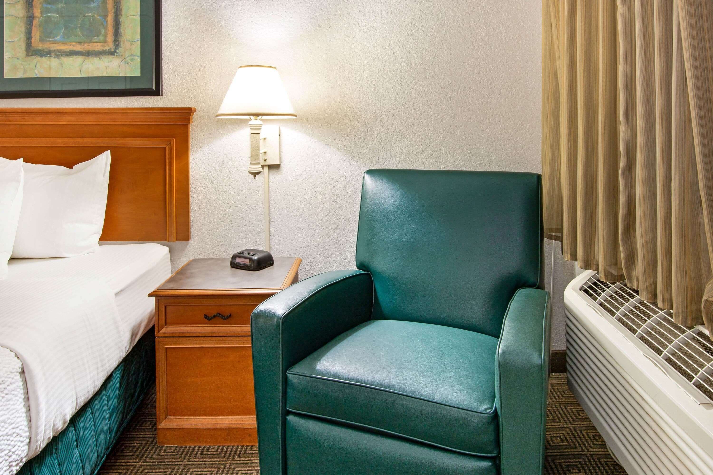 La Quinta Inn by Wyndham Albuquerque Airport