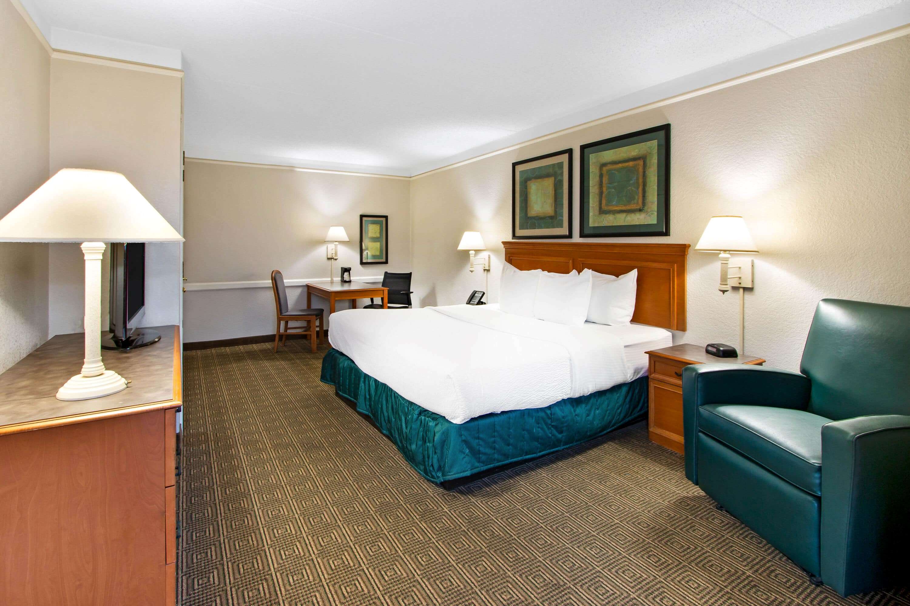 La Quinta Inn by Wyndham Albuquerque Airport