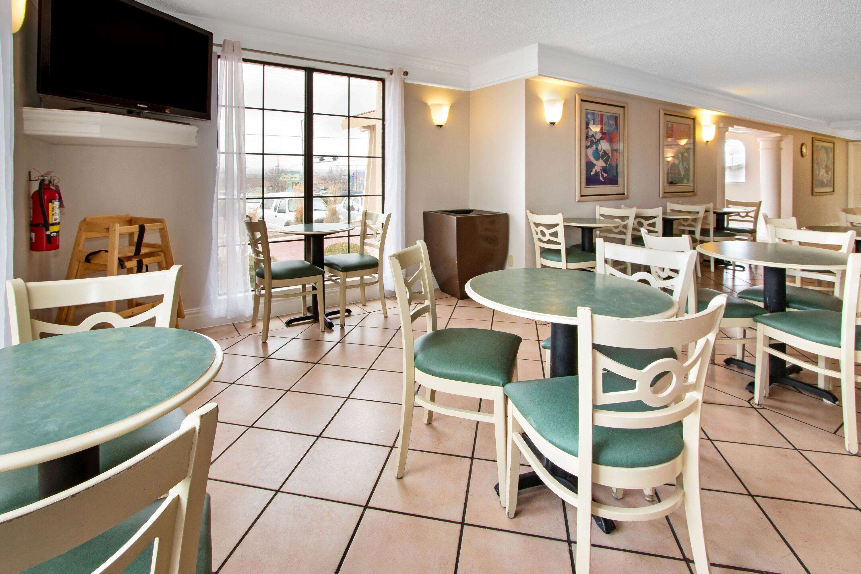 La Quinta Inn by Wyndham Albuquerque Airport