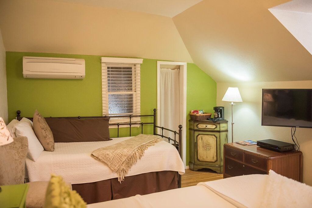 The Mauger Estate Bed & Breakfast