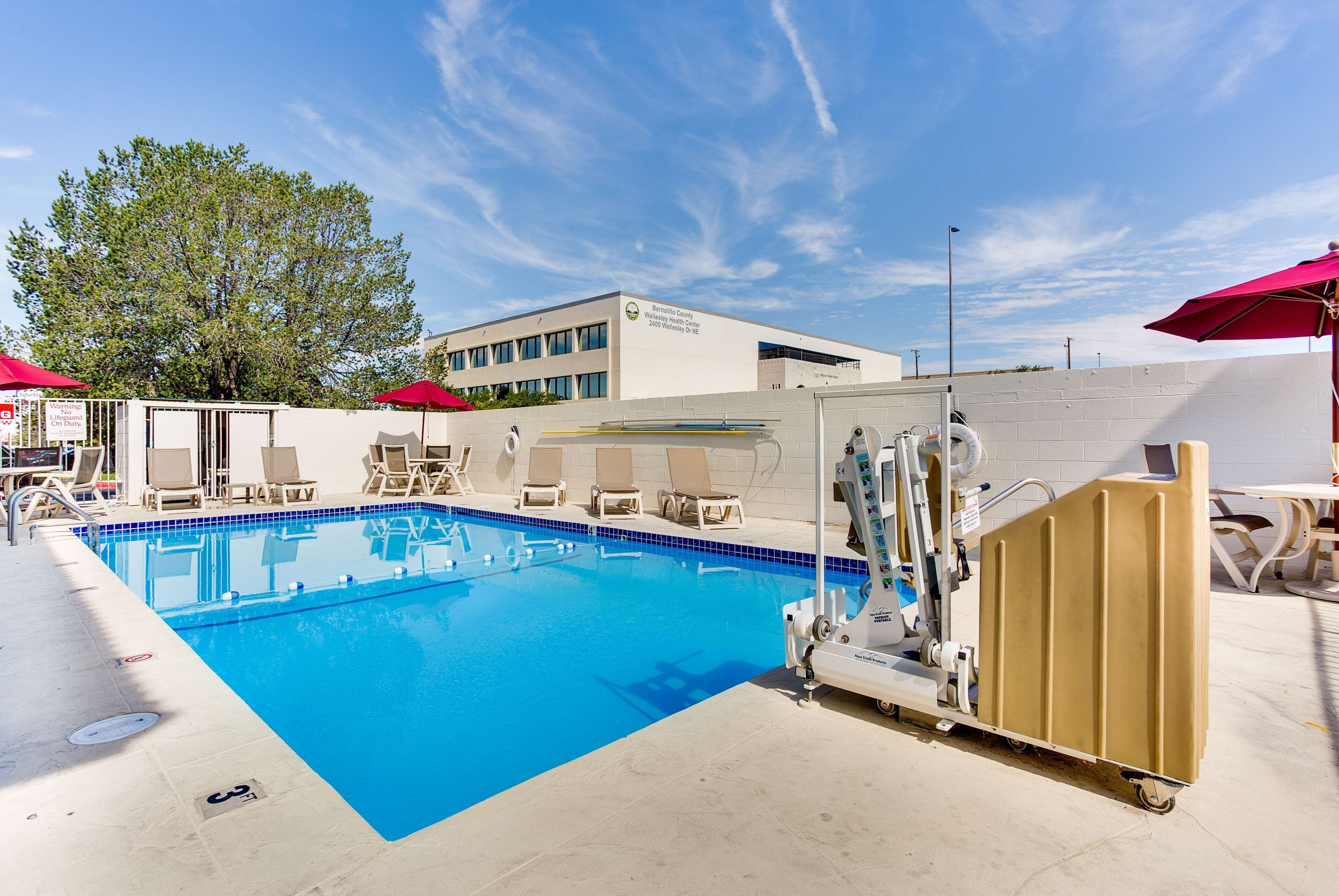 Motel 6 Albuquerque - Carlisle