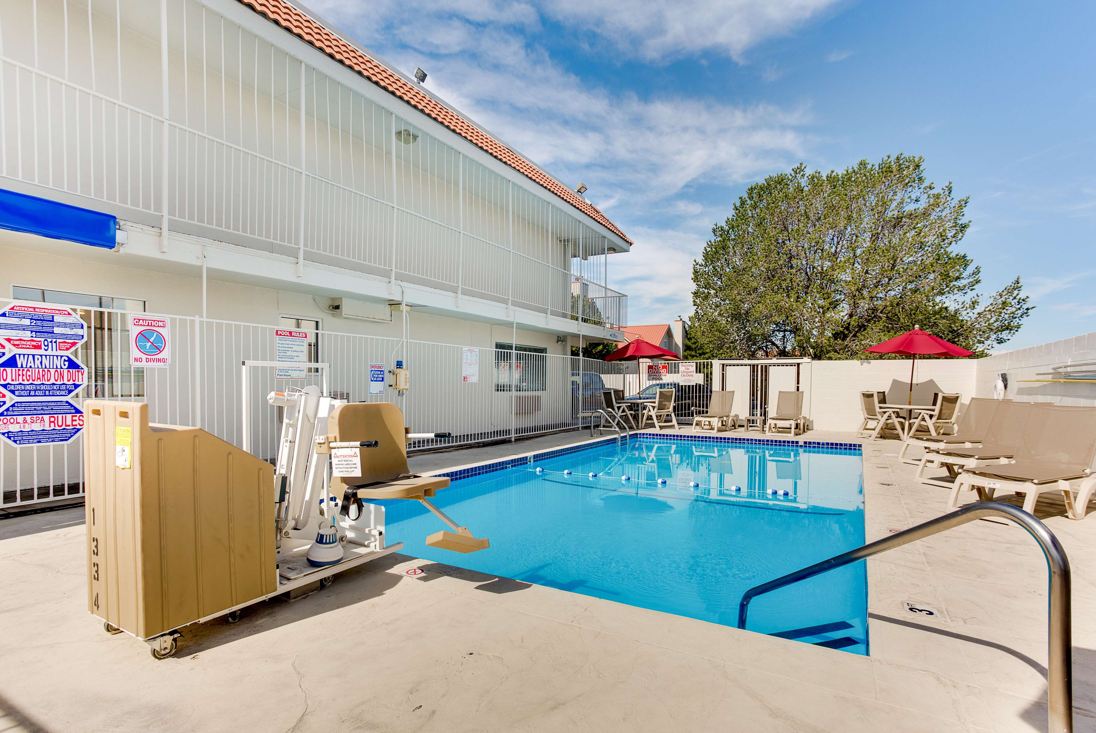 Motel 6 Albuquerque - Carlisle