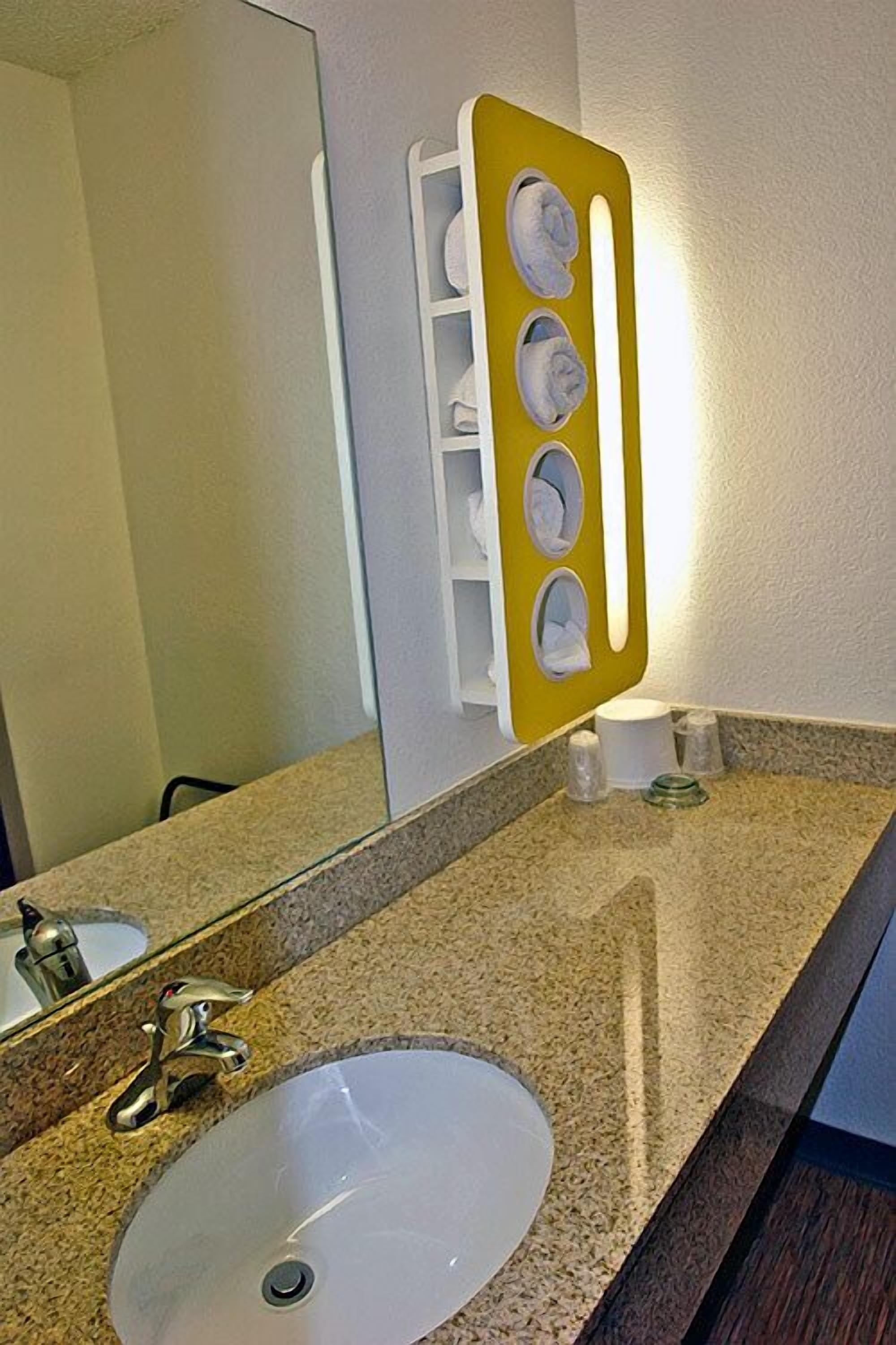 Motel 6 Albuquerque - Coors Road