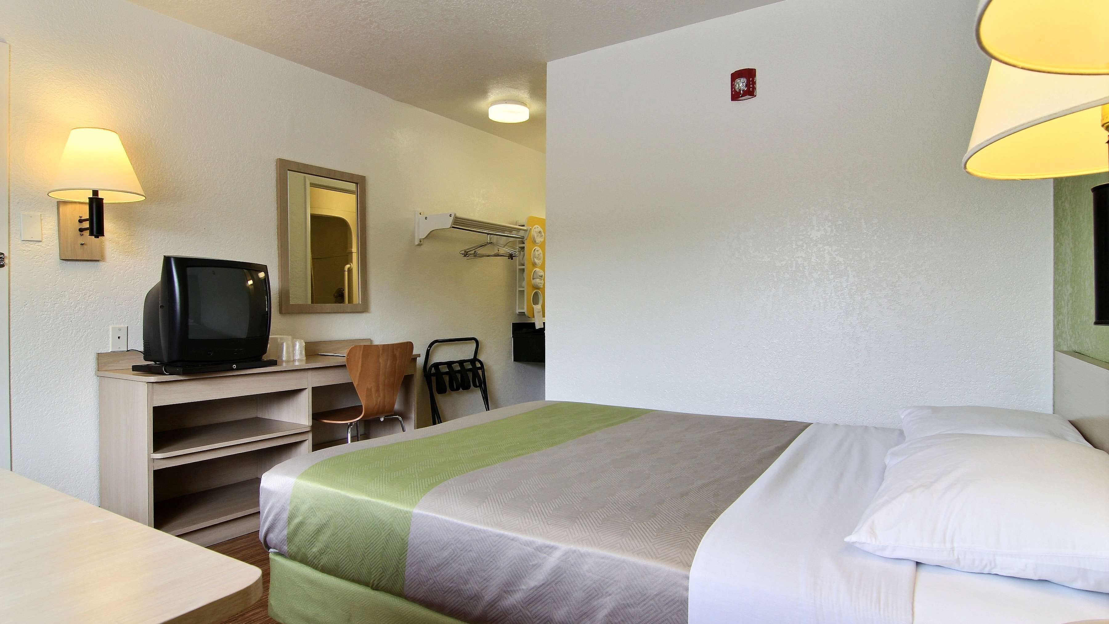 Motel 6 Albuquerque, Nm - Midtown