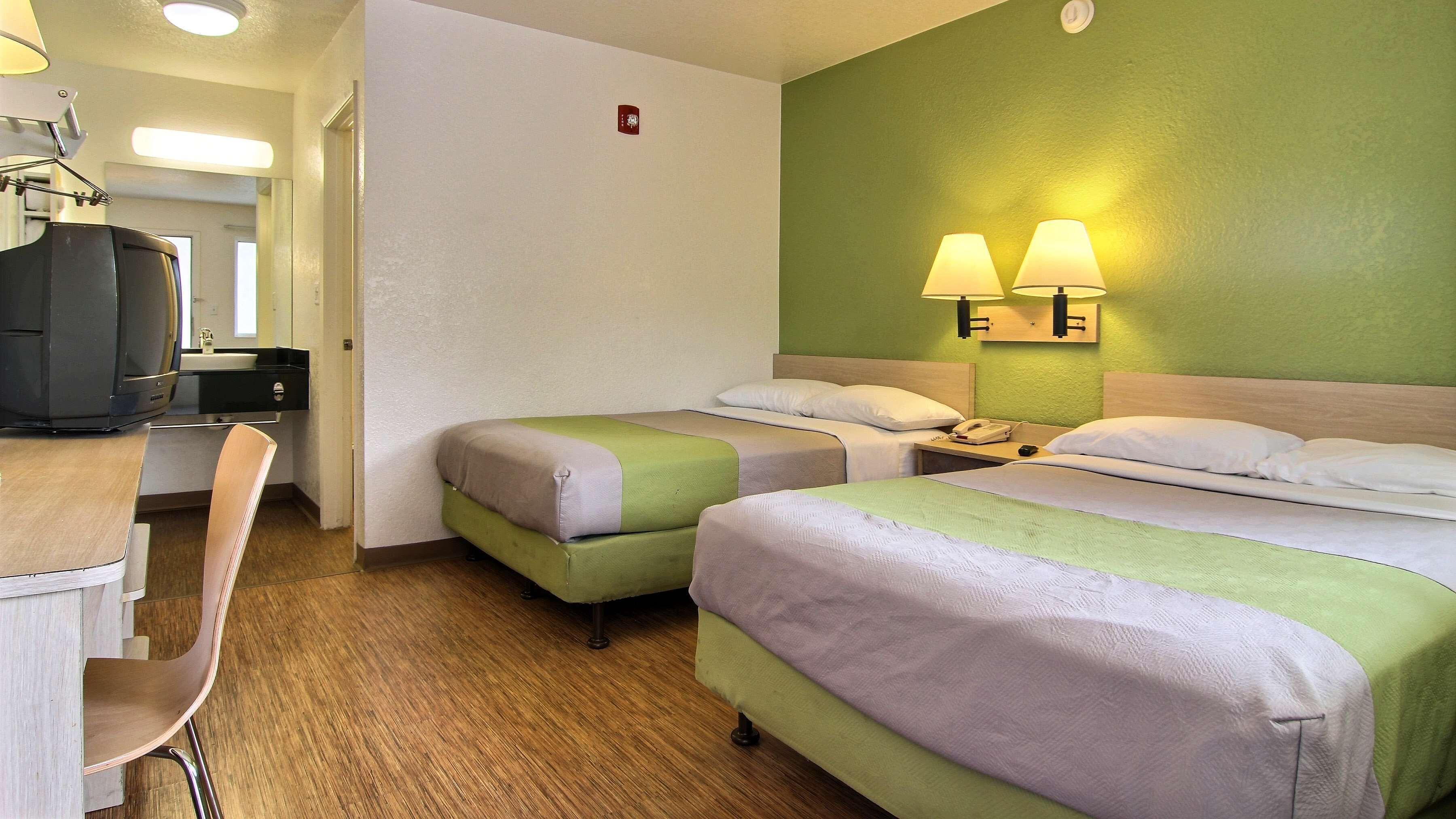 Motel 6 Albuquerque, Nm - Midtown