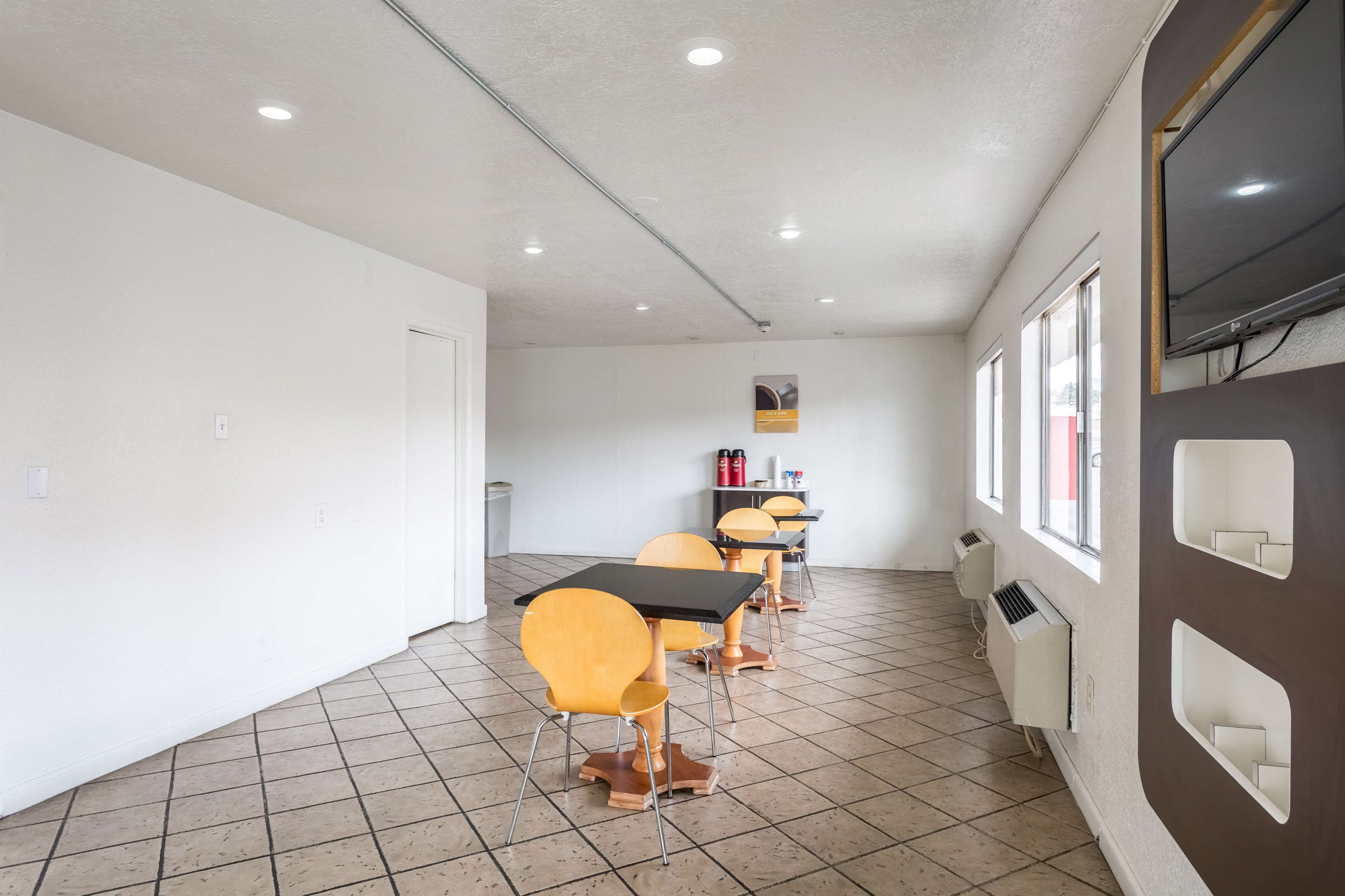 Motel 6 Albuquerque Northeast