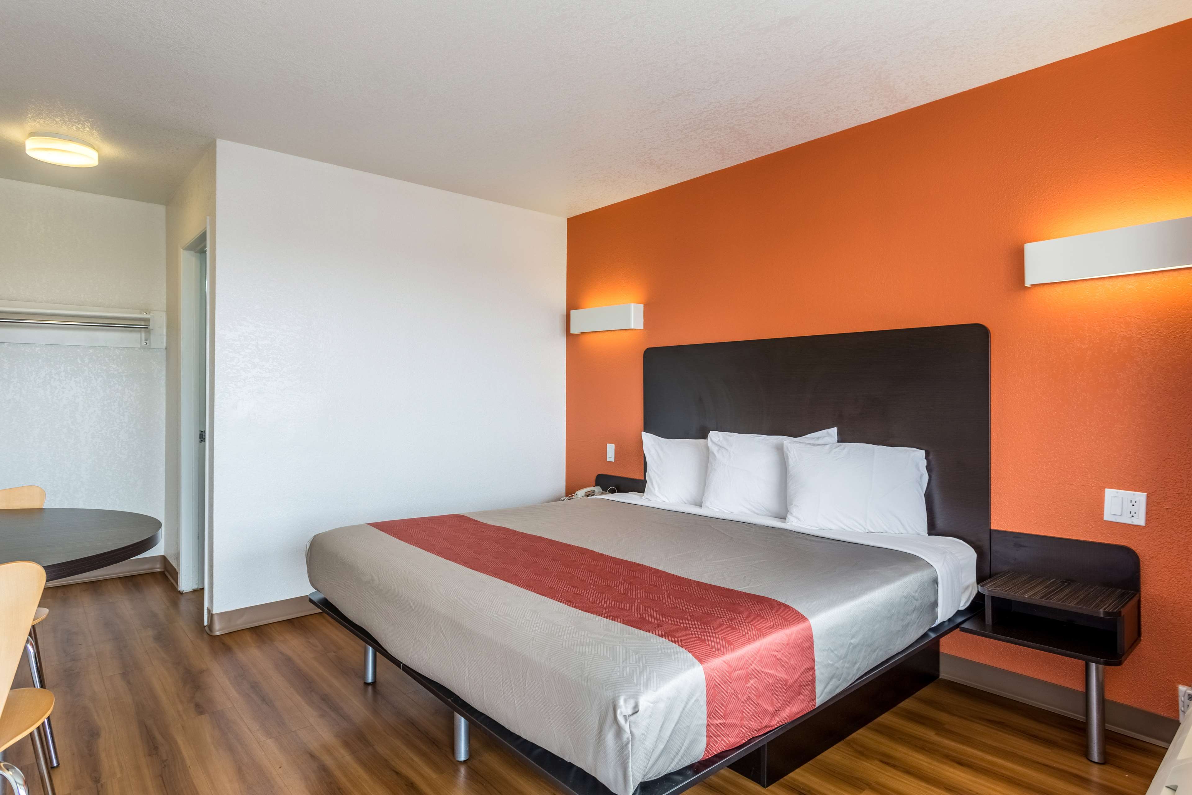 Motel 6 Albuquerque Northeast