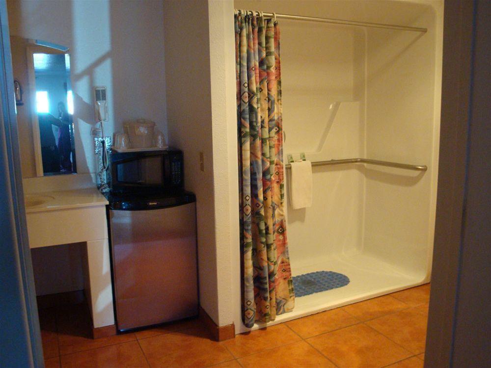 Sandia Peak Inn Old Town ABQ a Howard Johnson by Wyndham