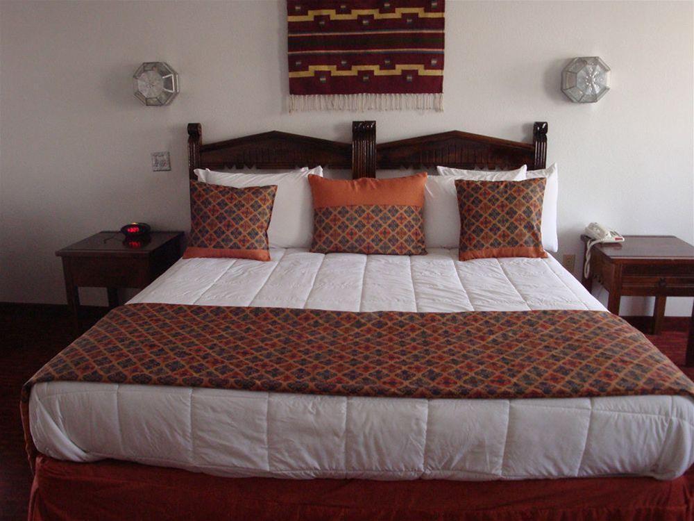 Sandia Peak Inn Old Town ABQ a Howard Johnson by Wyndham