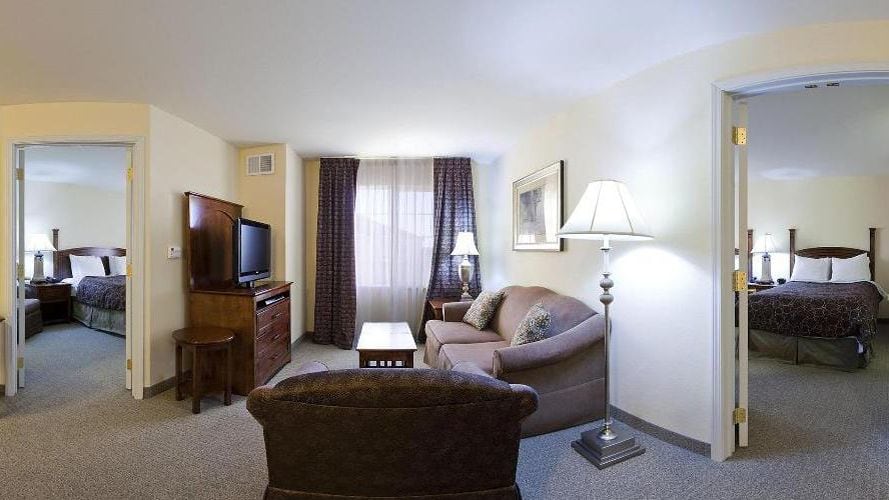 Staybridge Suites Albuquerque - Airport