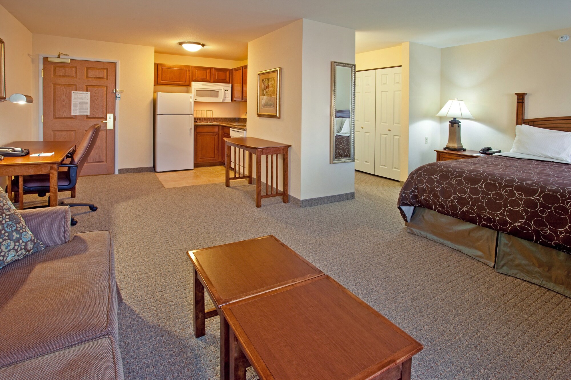 Staybridge Suites Albuquerque - Airport