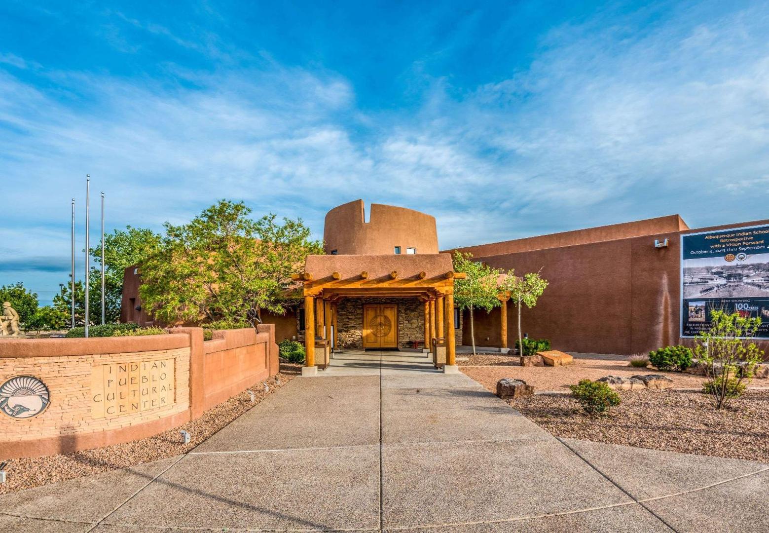 Super 8 by Wyndham Albuquerque West/Coors Blvd