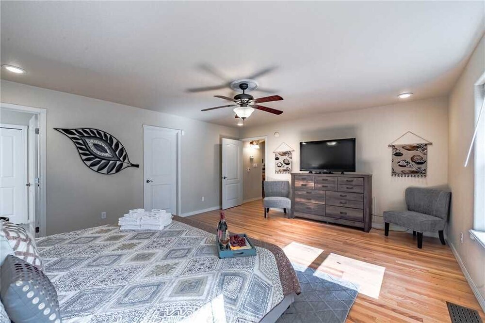 Little Creek Retreat