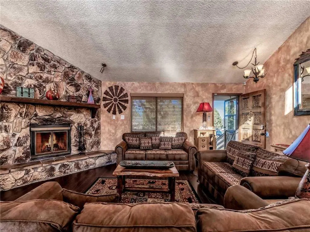 Naylor Mountain Retreat