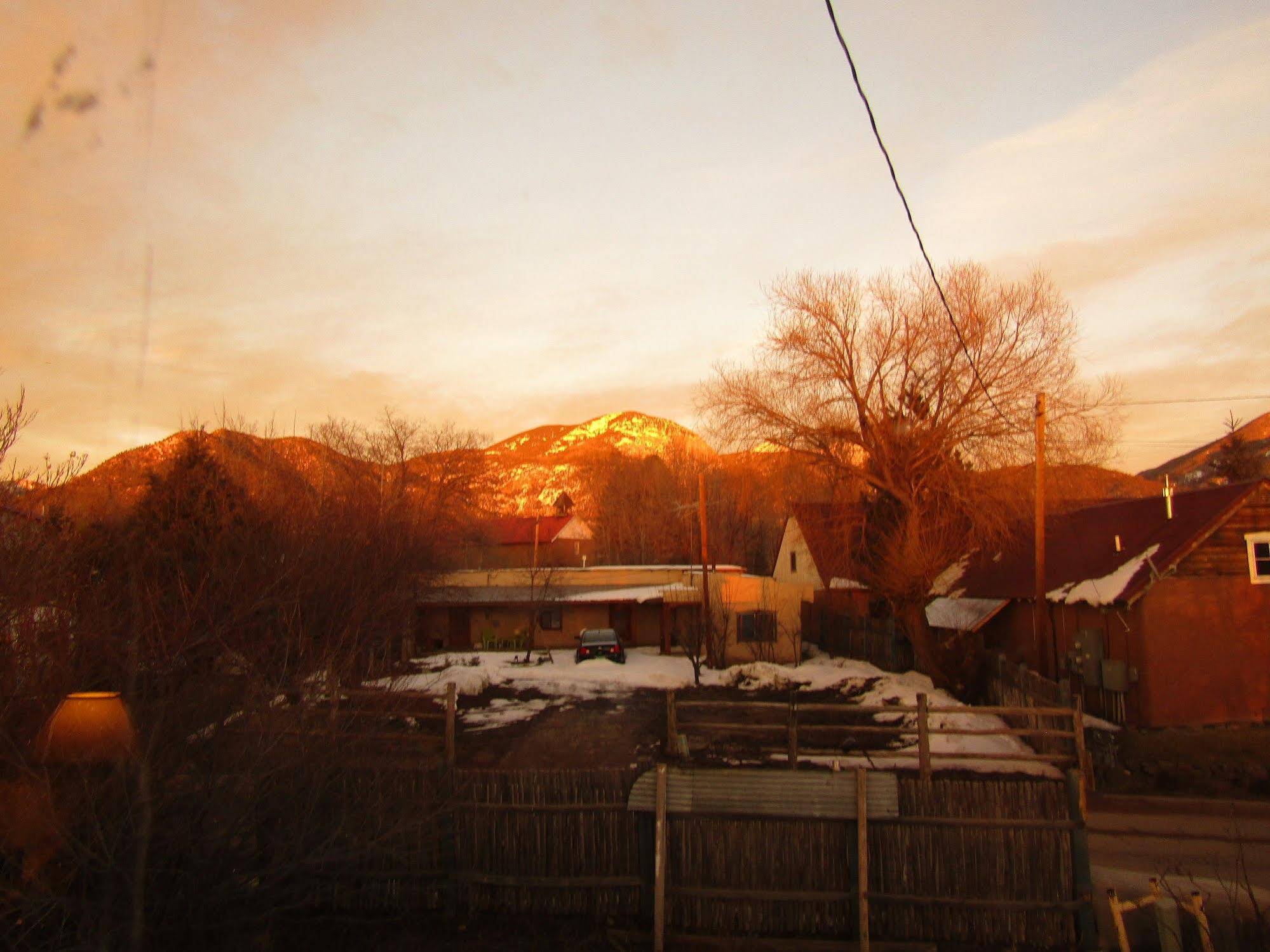 SnowMansion Eco Adventure Lodge & Hostel