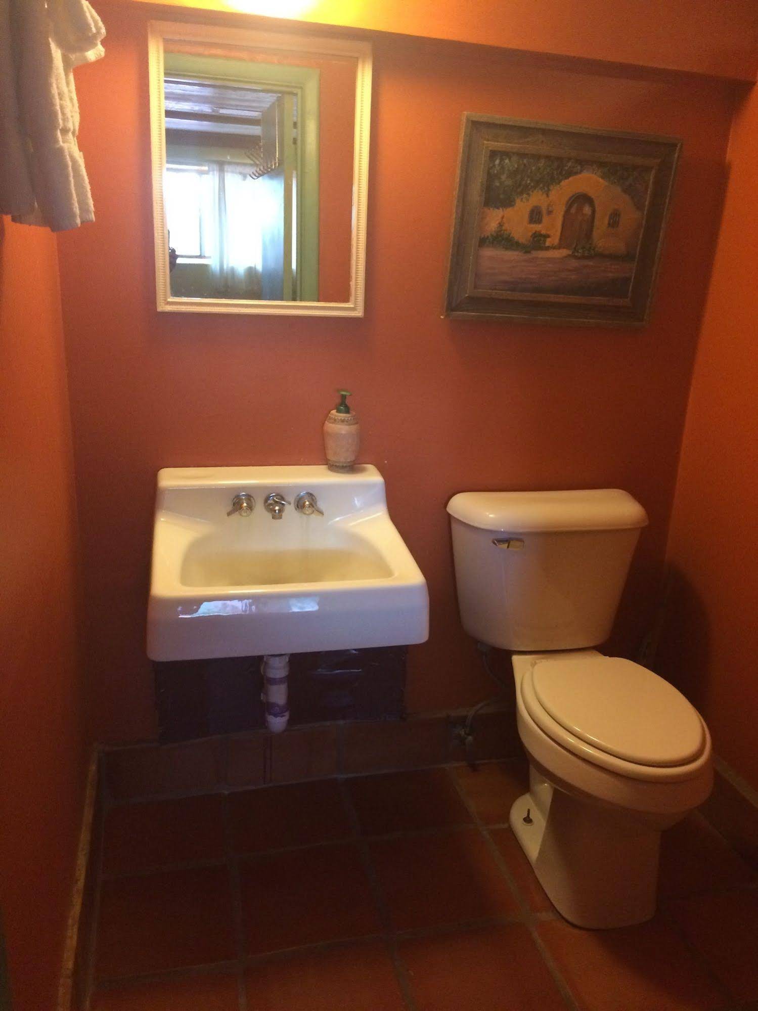 SnowMansion Eco Adventure Lodge & Hostel